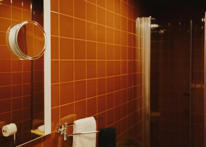 Aduquesa - 2* 포르투