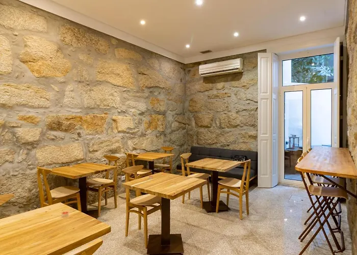 Aduquesa - Bed & Breakfast Oporto